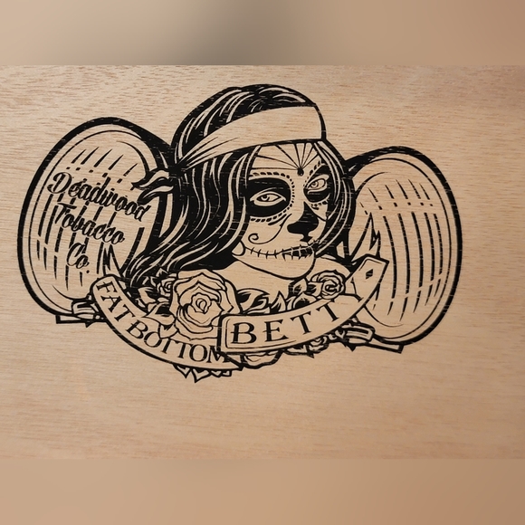 Empty Cigar Box - Picture 10 of 11